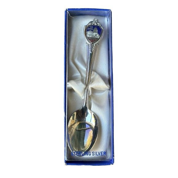 US Capitol Washington DC Souvenir Spoon Sterling Silver Vintage Collector 12.6 g - Picture 4 of 10